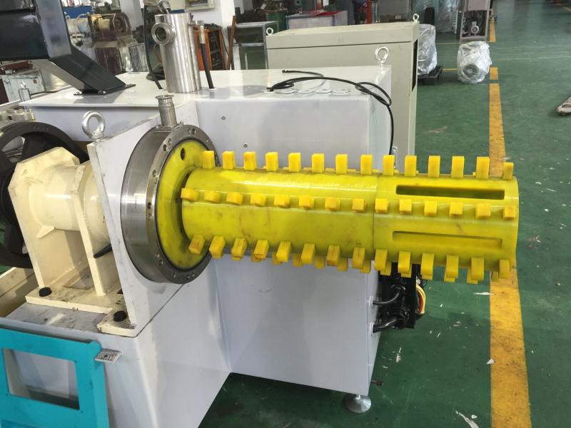 男女午夜福利视频